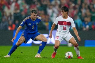 2026亚运会羽毛球决战！中国队男单包揽金银牌，国羽新飞人成功加冕新王